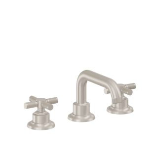 Descanso 8" Widespread Lavatory Faucet - Knurled Handle — image 1