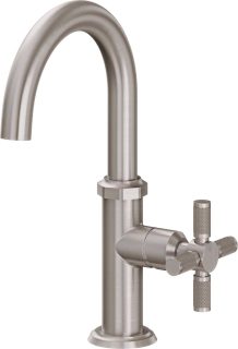 Descanso Single Hole Lavatory Faucet — image 1